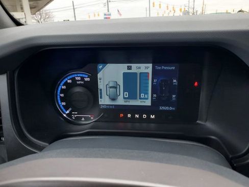 Used 2023 Ford Bronco Big Bend image 14