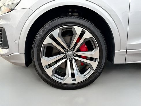 Used 2019 Audi Q8 Premium Plus image 41