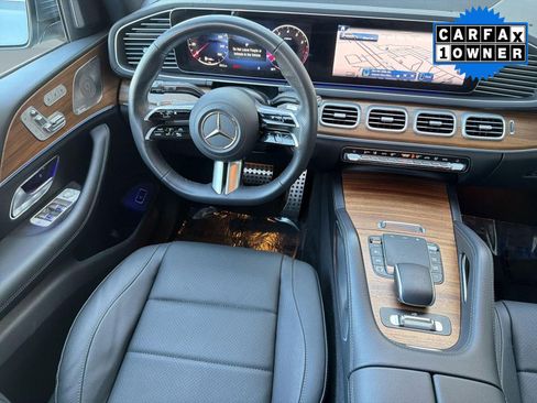 Used 2025 Mercedes-Benz GLS 450 4MATIC image 27