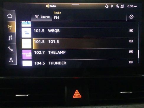 Used 2022 Audi A4 2.0T Premium w/ Convenience Package image 12