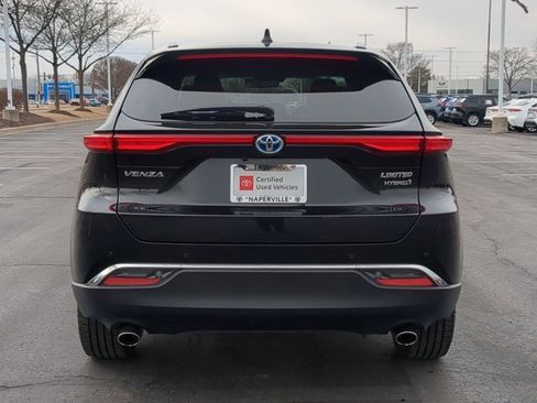 Used 2021 Toyota Venza Limited w/ Advanced Technology Package image 6