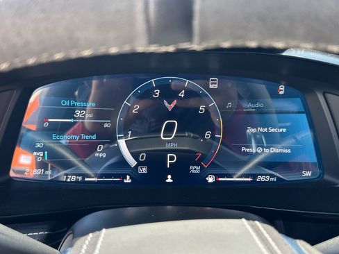 Used 2023 Chevrolet Corvette Stingray Premium Conv w/ Z51 Performance Package RWD image 18