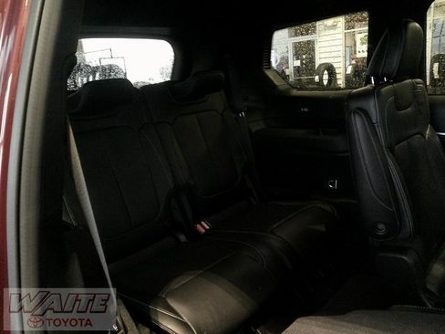 Used 2022 Jeep Grand Cherokee L Overland image 28