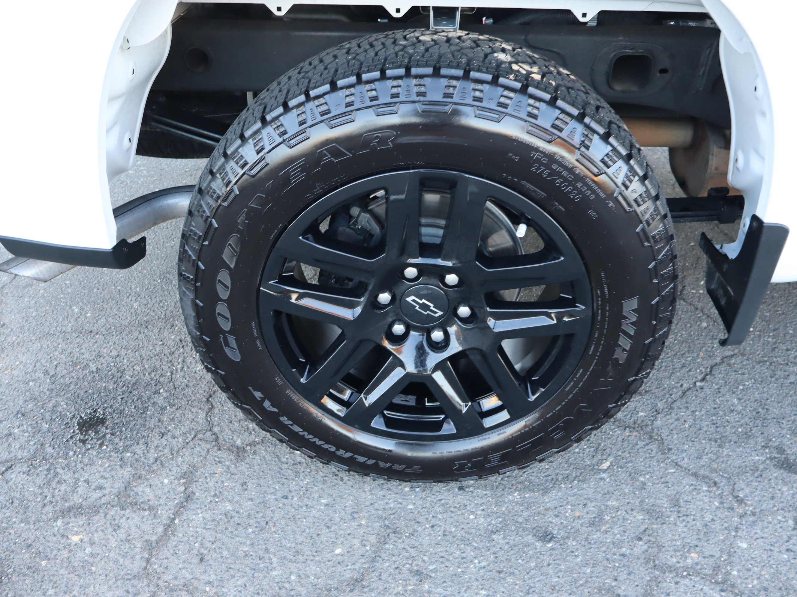 Used 2023 Chevrolet Silverado 1500 RST AWD/4WD image 36