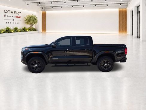 Used 2024 GMC Canyon Elevation w/ Convenience Package AWD/4WD image 9