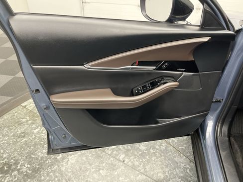 Certified 2021 MAZDA CX-30 2.5 Turbo w/ Premium Package image 9