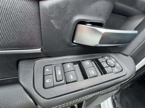 New 2026 RAM 2500 Big Horn AWD/4WD image 35