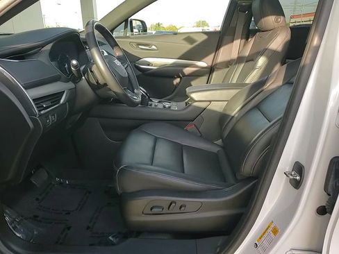 Used 2022 Cadillac XT4 Premium Luxury w/ Enhanced Visibility Package image 13