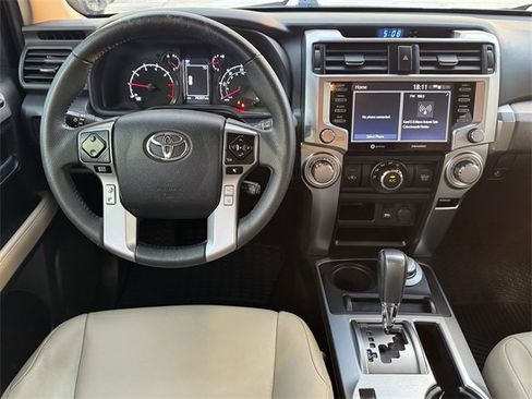 Used 2022 Toyota 4Runner SR5 image 10
