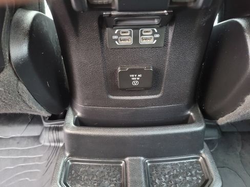 Used 2021 Jeep Wrangler Unlimited Sahara AWD/4WD image 45