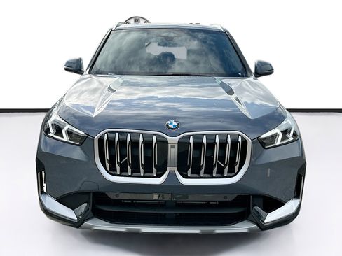 New 2026 BMW X1 xDrive28i w/ Convenience Package image 2