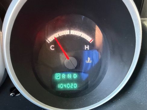 Used 2008 Dodge Grand Caravan SE FWD image 16