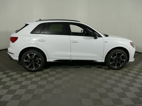 New 2025 Audi Q3 2.0T Premium Plus image 2