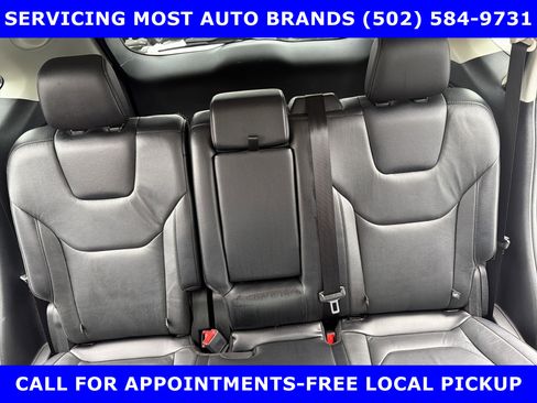 Certified 2019 Ford Edge Titanium image 12