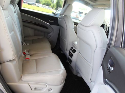 Used 2018 Acura MDX SH-AWD w/ Technology Package image 19
