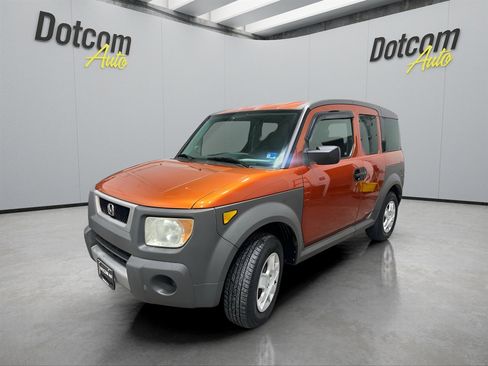 Used 2005 Honda Element LX image 2