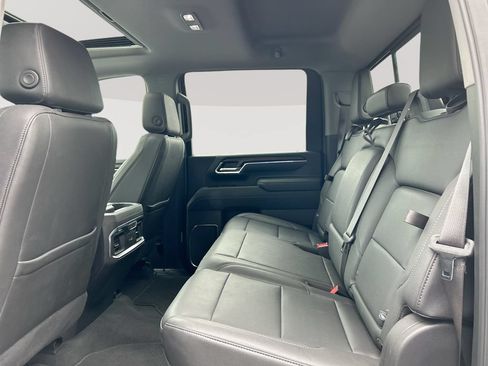 Used 2024 GMC Sierra 2500 SLT w/ SLT Premium Package AWD/4WD image 30