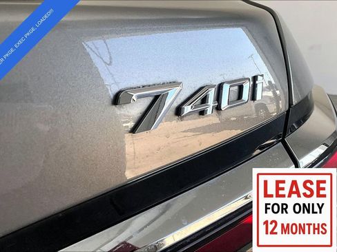 Used 2023 BMW 740i image 43