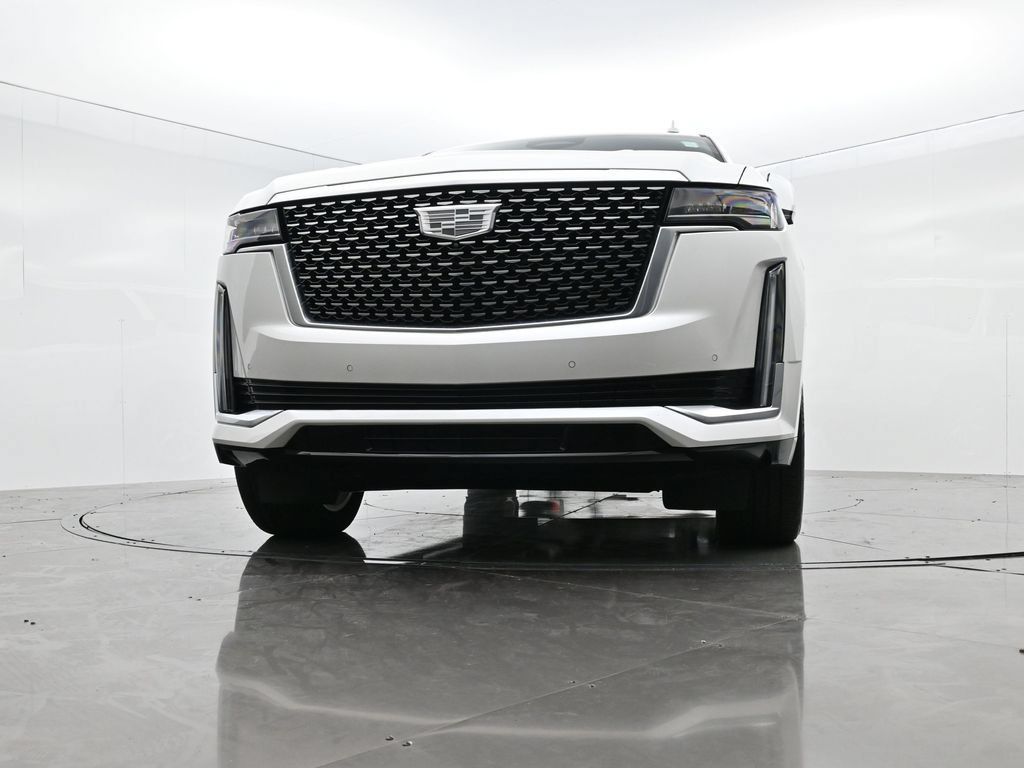 Used 2022 Cadillac Escalade ESV Premium Luxury w/ Performance Package AWD/4WD image 50