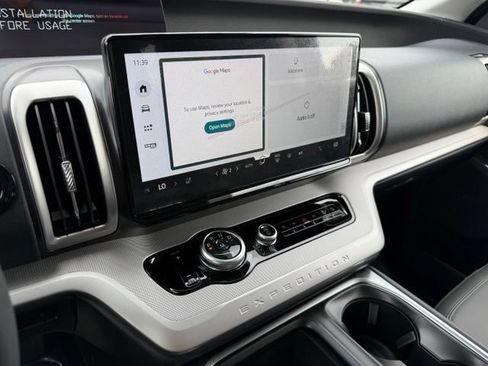 New 2026 Ford Expedition Max Active AWD/4WD image 9