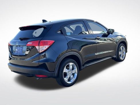 Used 2016 Honda HR-V EX image 6