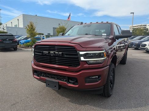 Used 2020 RAM 3500 Laramie image 8