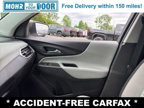 Used 2021 Chevrolet Equinox LS w/ LS Convenience Package FWD image 18