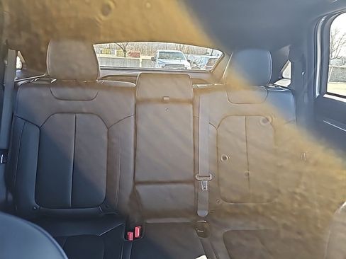 Used 2024 Jeep Wagoneer Launch Edition image 5