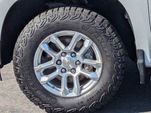 Used 2023 Chevrolet Silverado 1500 LTZ w/ LTZ Convenience Package II image 13