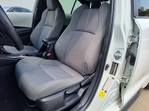 Used 2021 Toyota Corolla SE w/ SE Premium Package FWD image 21