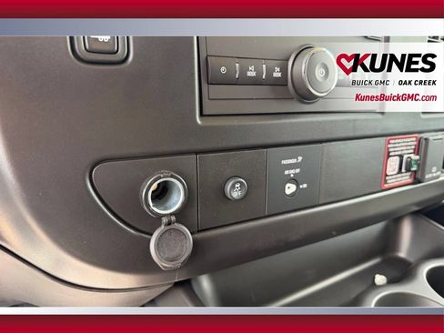 New 2026 GMC Savana 2500 w/ Driver Convenience Package RWD image 17