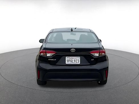 Used 2025 Toyota Corolla LE image 7
