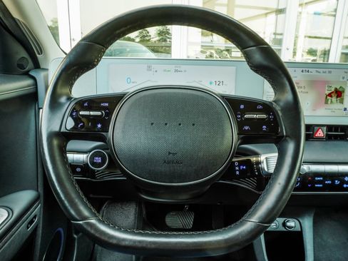 Used 2023 Hyundai Ioniq 5 Limited AWD/4WD image 14