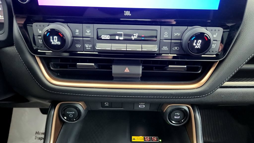 Certified 2025 Toyota Grand Highlander AWD Hybrid image 38