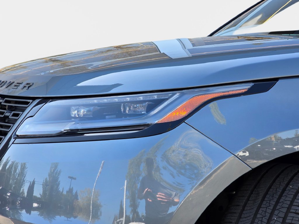 New 2026 Land Rover Range Rover Velar S AWD/4WD image 33
