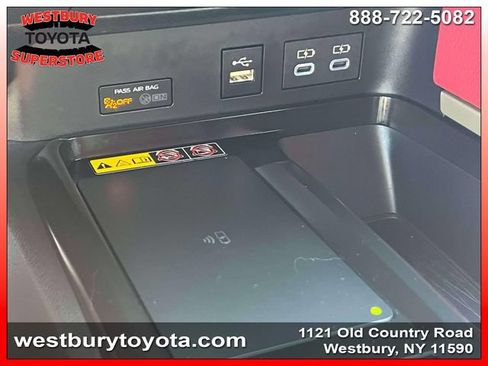 Used 2026 Toyota Camry SE w/ Convenience Package FWD image 31