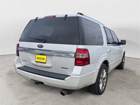 Used 2017 Ford Expedition Limited w/ Equipment Group 301A image 4