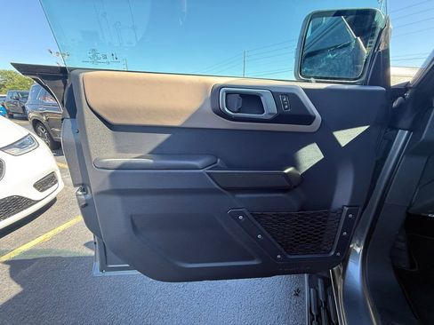 Used 2024 Ford Bronco Wildtrak AWD/4WD image 11