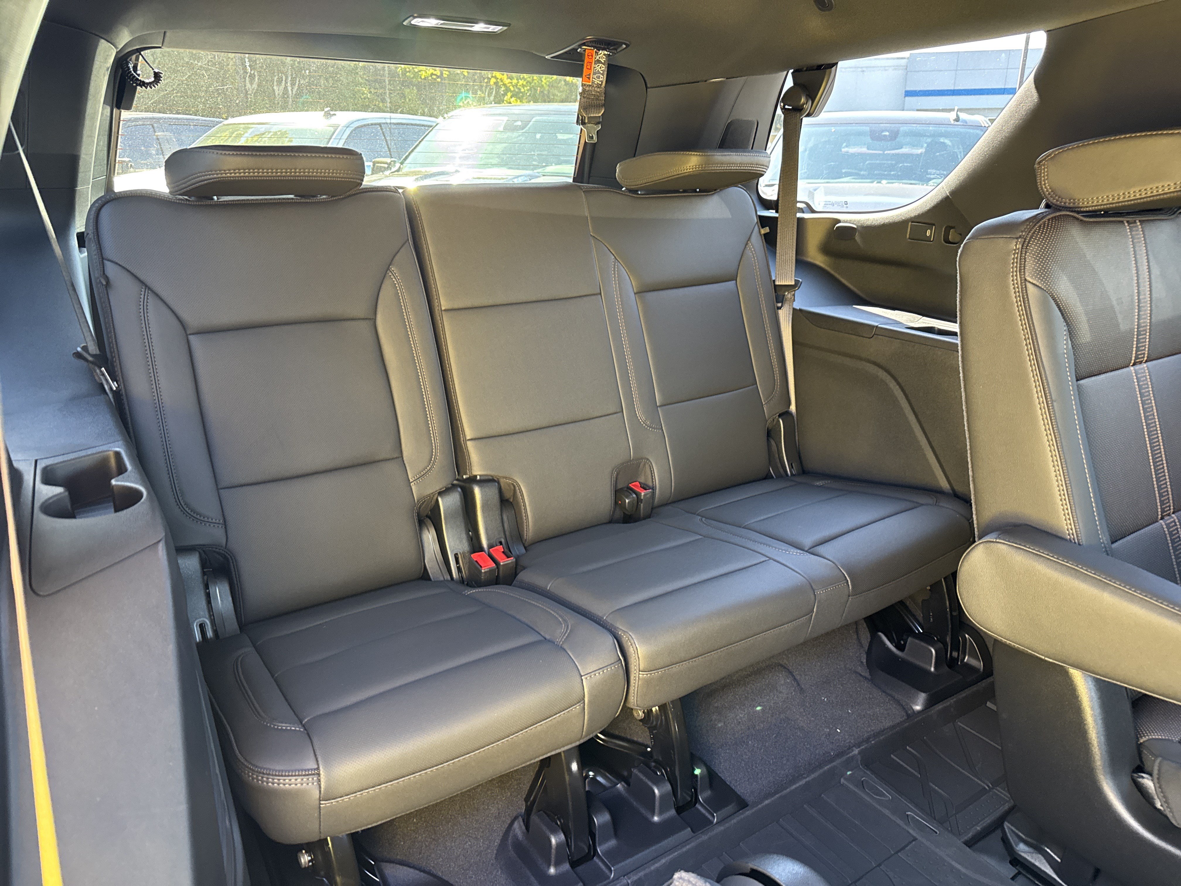 New 2027 Chevrolet Tahoe High Country AWD/4WD image 16