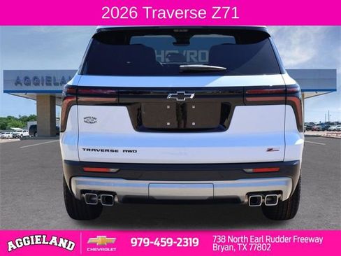 New 2026 Chevrolet Traverse Z71 w/ Enhanced Driving Package AWD/4WD image 5