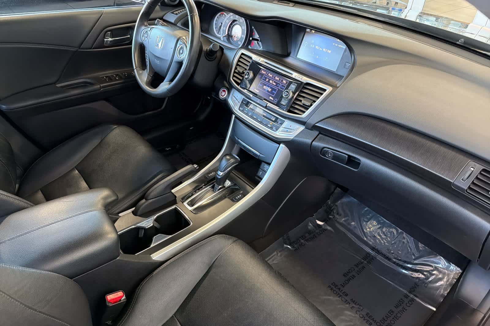Used 2015 Honda Accord EX-L image 17