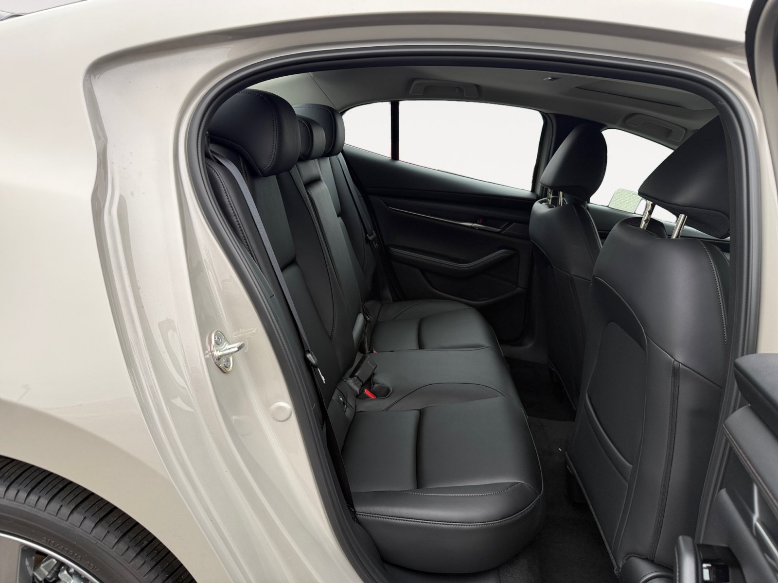 New 2026 MAZDA MAZDA3 2.5 S Sedan w/ Preferred Pkg FWD image 18