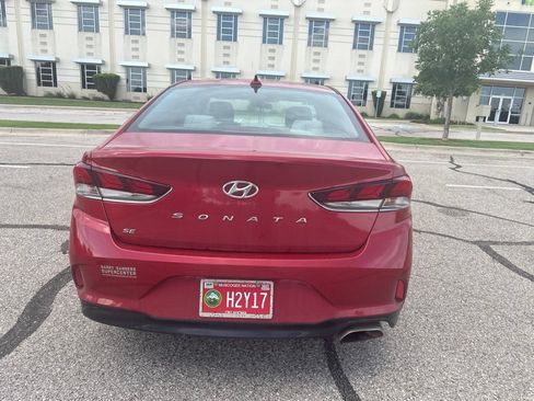 Used 2019 Hyundai Sonata SE FWD image 4
