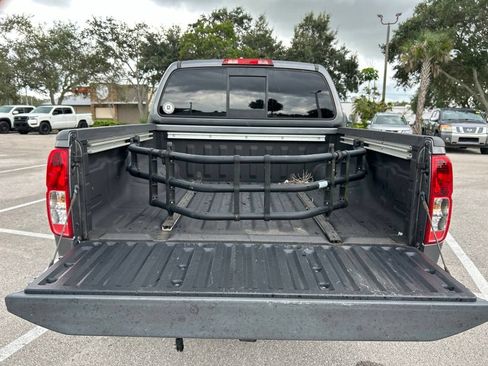 Used 2020 Nissan Frontier SV RWD image 46