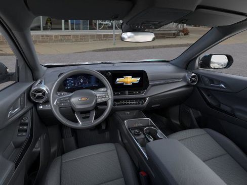 New 2026 Chevrolet Equinox LT w/ Convenience Package II image 15