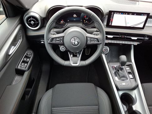 New 2025 Alfa Romeo Tonale image 7