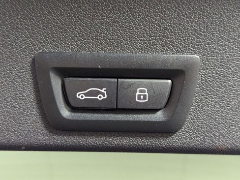 Used 2024 BMW X6 xDrive40i image 53