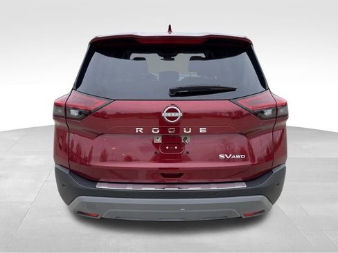 Used 2023 Nissan Rogue SV image 8