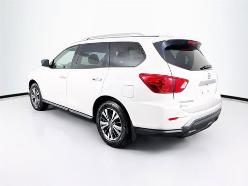 Used 2020 Nissan Pathfinder SV AWD/4WD image 5