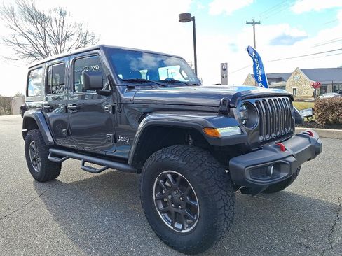 Used 2021 Jeep Wrangler Unlimited Sport image 3